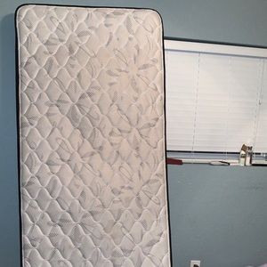 Twin size mattress